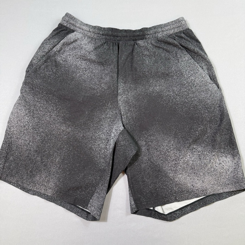 Lululemon Pace Breaker Shorts Mens Medium Ocean Spray Ice Grey‎ Black Running